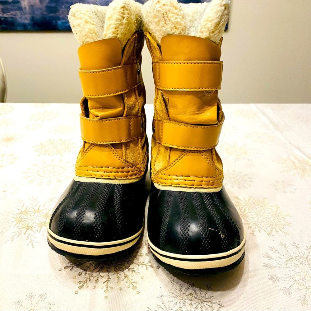 Sorel NC1959-373 Waterproof Black Tan Winter Snow Boots Kid size 13 US. WH - Picture 6 of 9